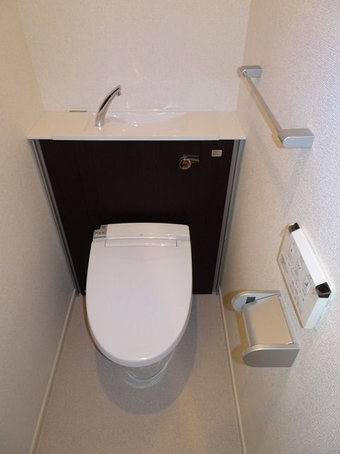 ベラ　カーサ　江東のトイレ