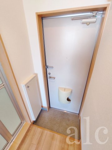 福米コーポの玄関