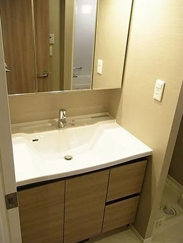 パークアクシス西巣鴨の独立洗面台