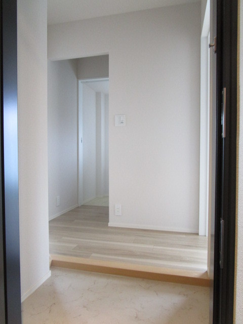 ＯＫ　Ｒｅｓｉｄｅｎｃｅ　新小岩の玄関|★玄関スペース★