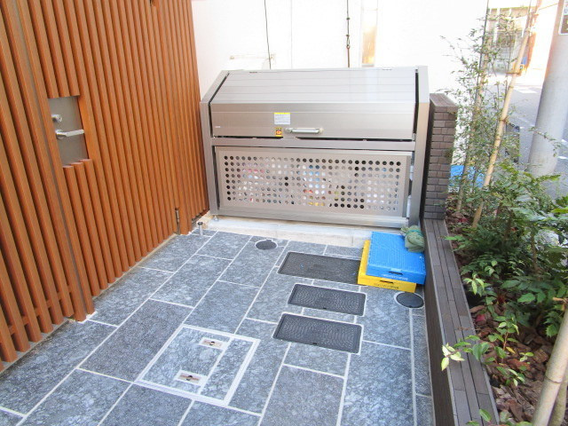 ＯＫ　Ｒｅｓｉｄｅｎｃｅ　新小岩のその他共用部分|★ゴミストッカー★