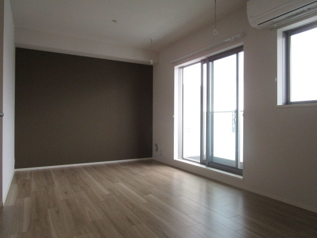 ＯＫ　Ｒｅｓｉｄｅｎｃｅ　新小岩の居間・リビング|★リビングダイニング★