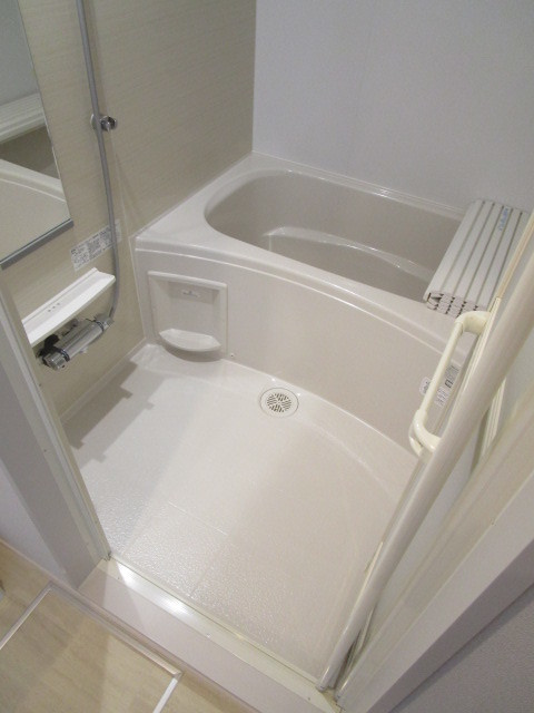 ＯＫ　Ｒｅｓｉｄｅｎｃｅ　新小岩の浴室|★追焚・暖房乾燥機付きバス★