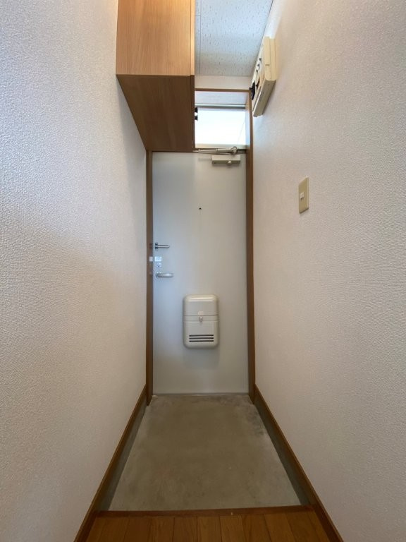 ワンデーハウスA棟の玄関
