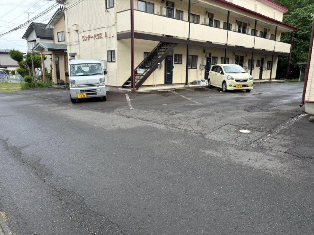 【駐車場】 | ワンデーハウスA棟