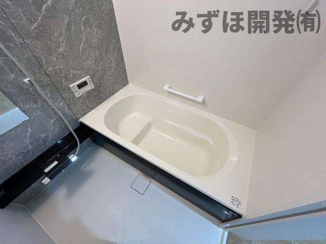 東根市神町東3丁目3-19　C棟の浴室