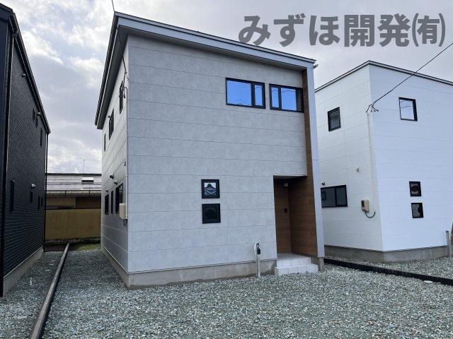 東根市神町東3丁目3-20　B棟