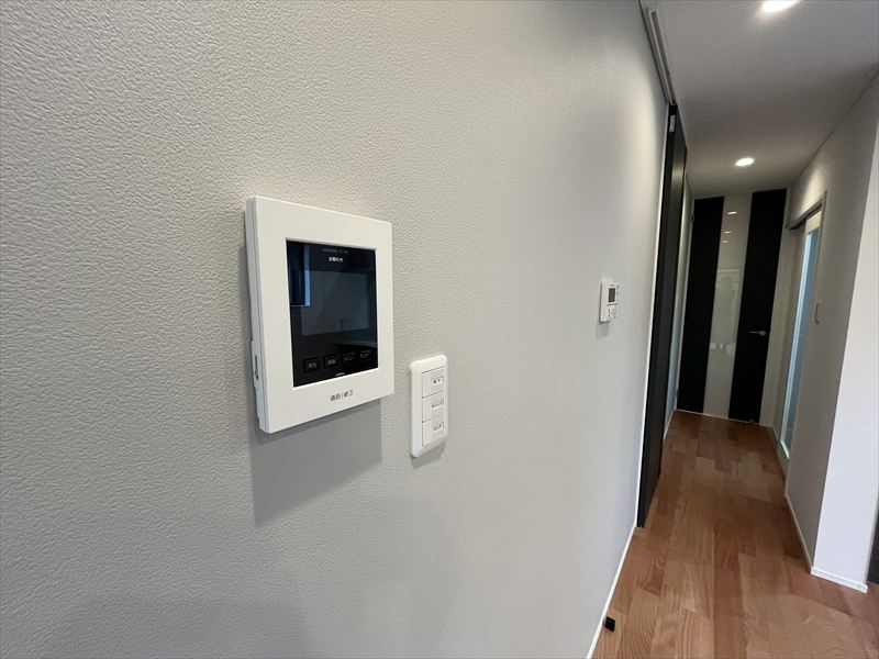 東根市神町東3丁目3-21　A棟の設備|録画機能付きインターホンがございます。