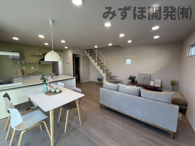 天童市大字山元1025の居間・リビング