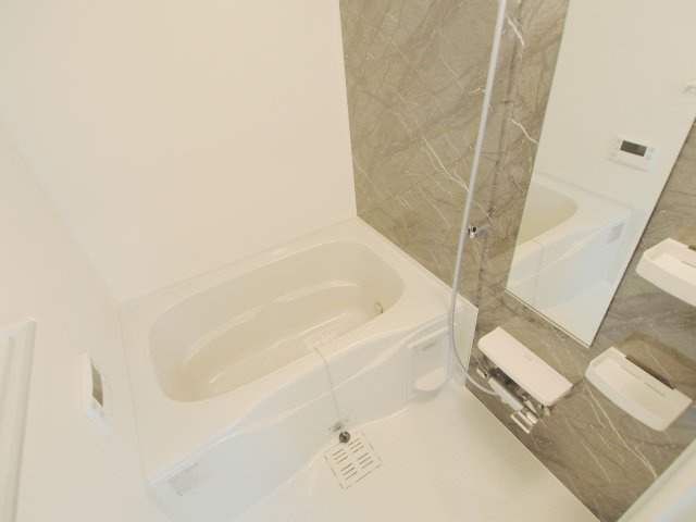 カメリアⅡの浴室