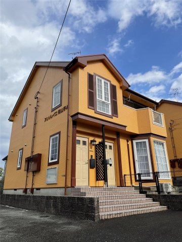アンソレイエ南山手Bのエントランス