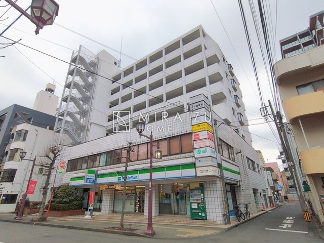 【外観】 | 閑静な住宅街で叶える穏やかな生活。大切な家族に笑顔を。大切な家族に安らぎを。家族の絆が深まる、そんなお家です。
