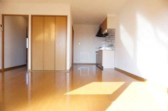 ステーションビレッジの居間・リビング