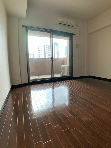 ライジングコート名古屋駅前東の内装