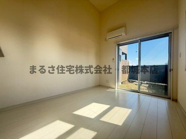 CUORE KANADAの居間・リビング