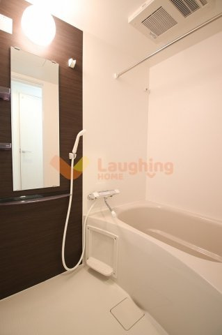 久留米市大石町のアパートの浴室|コンパクトで使いやすいお風呂です