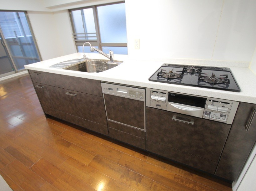 地下鉄東西線「京都市役所前」駅徒歩１０分◆田の字エリア◆改装済２ＬＤＫ◆イーグルコート京都六角雅心庵のキッチン|キッチン