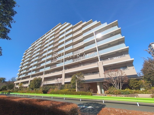 【外観】 | 閑静な住宅街で叶える穏やかな生活。大切な家族に笑顔を。大切な家族に安らぎを。家族の絆が深まる、そんなお家です。