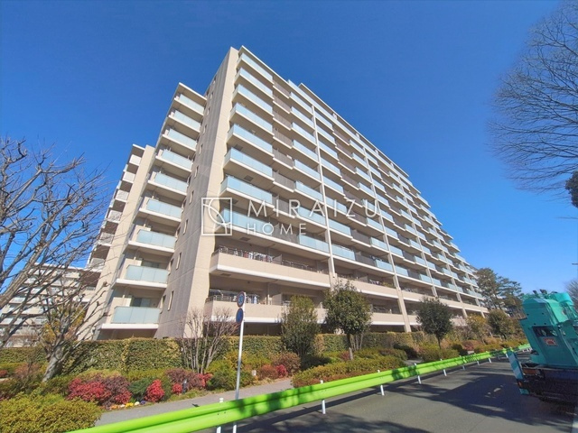 【エントランス】 | 平日・休日問わず、いつでもご見学が出来ます♪☆実際に見て、触れて感じる安心のお住まい探しを体験して下さい♪☆物件情報だけでなく、地域の特色などなどエリア情報もお伝え出来たら嬉しいです♪