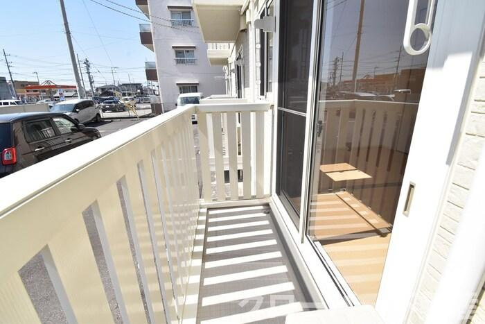 メゾン アイジュのバルコニー|バルコニー