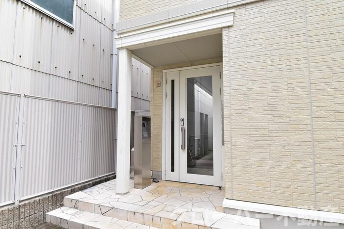 メゾン アイジュのエントランス|エントランス