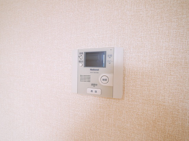 アンソレイユのセキュリティ|モニター付きインターホン完備
