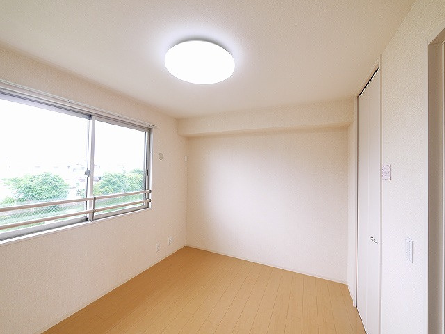 アンソレイユの洋室|洋室です