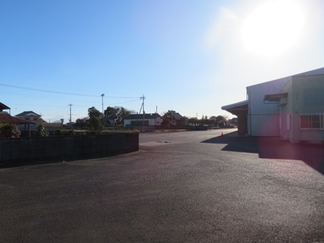 加須市飯積の倉庫