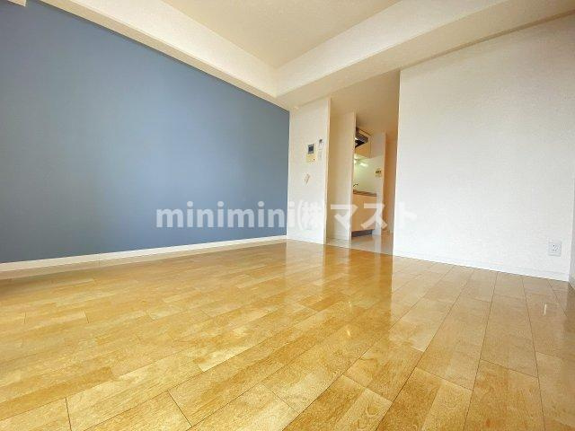 アークアベニュー天王寺の居間・リビング