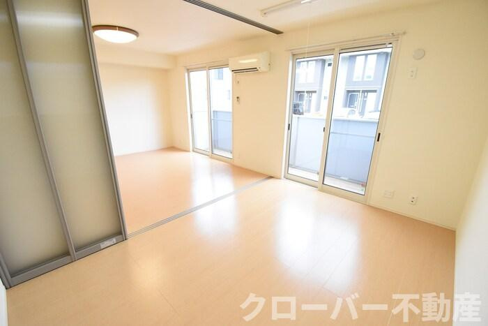 カーサコーラル A棟の内装|洋室６帖～ＬＤＫ１２帖