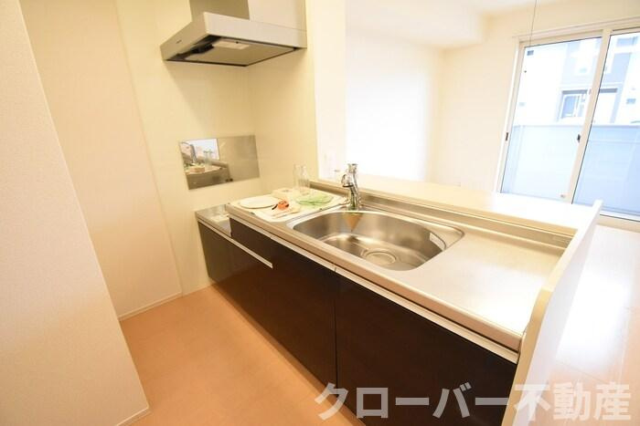 カーサコーラル A棟のキッチン|キッチン