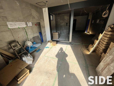 【エントランス】 | グランステディ城東中央