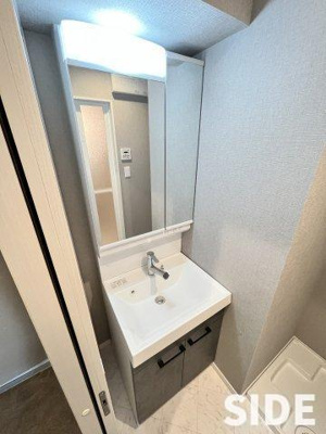 【洗面所】 | グランステディ城東中央