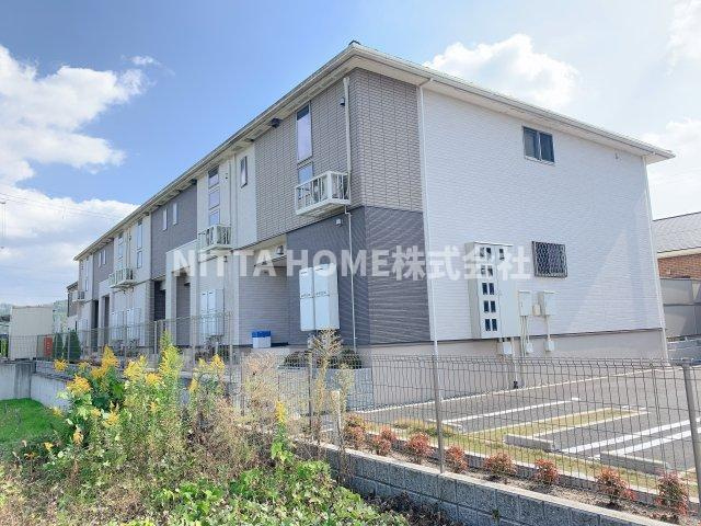 ボヌール・メゾン　篠山の外観パース|きれいなエントランス☆彡