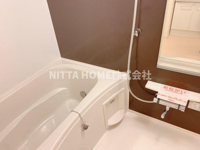 ボヌール・メゾン　篠山の浴室|きれいなバスルームでゆっくりバスタイム☆