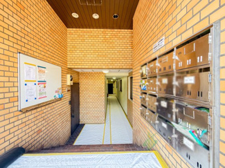 【エントランス】 | クラウンコーポラス