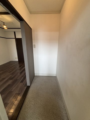 【玄関】 | 中瀬ハイツ