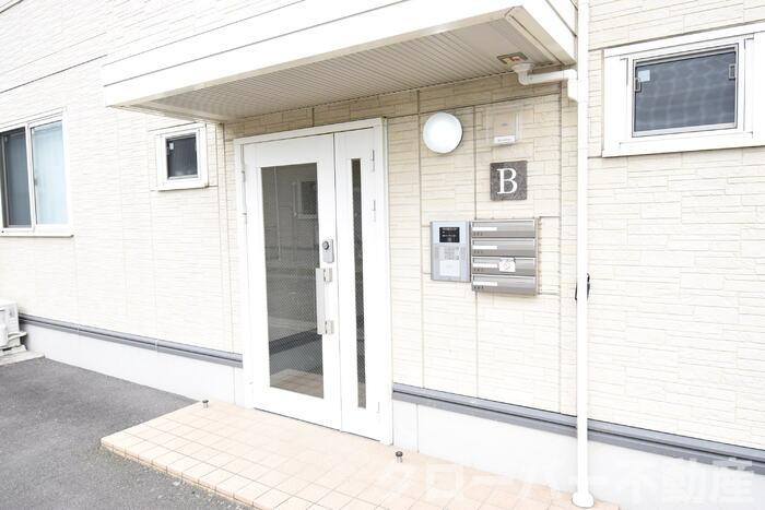 メゾン・リシェス B棟のエントランス|エントランス