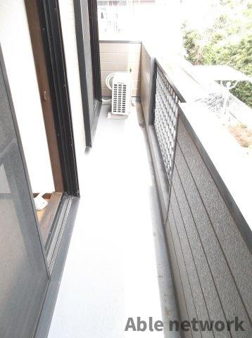 神栖市深芝南３丁目のアパートのバルコニー