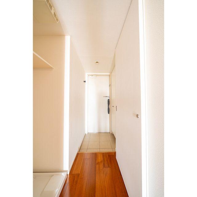 スタイリオ旗の台Ⅱの玄関