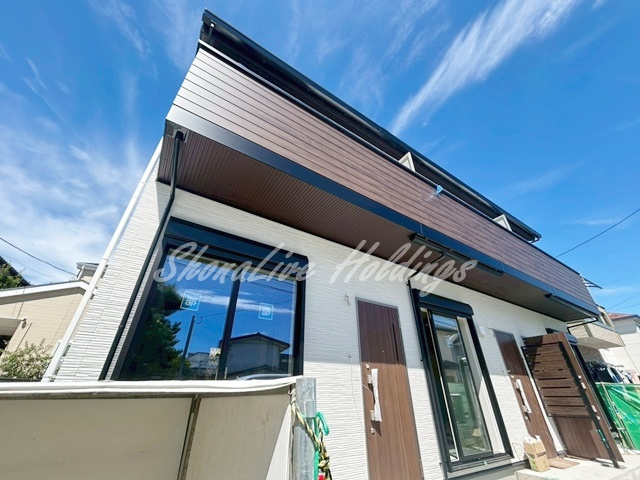 プラージュ材木座の外観