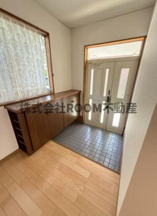 三股樺山貸家の玄関|玄関です