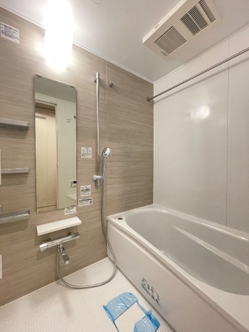 新品家具付きマンション新川3(KaGood東京)の浴室