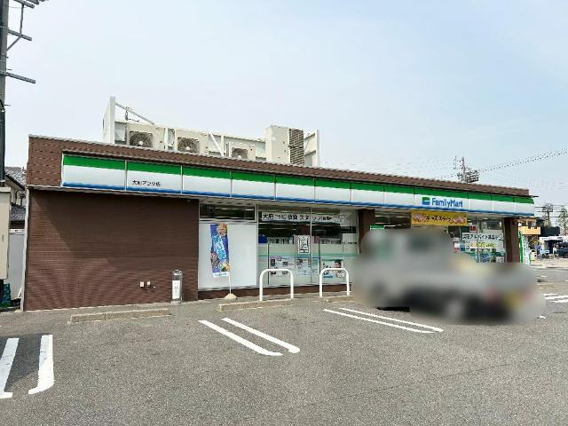 シャインビュー　　刈谷市近郊の賃貸はクラスホーム刈谷店の周辺|ファミリーマート大府アラタ店まで511ｍ