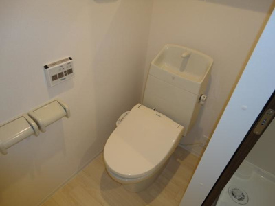 【トイレ】 | エクセルハイム若狭Ⅲ | 温水洗浄暖房便座