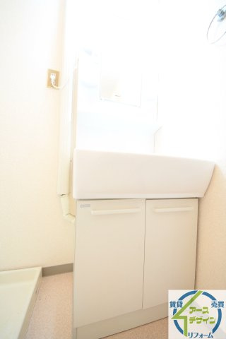 サングリーン衣笠の独立洗面台|※類似写真