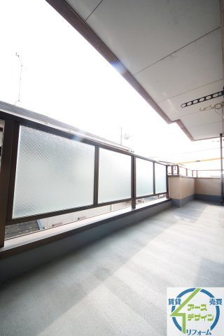 サングリーン衣笠のバルコニー|※類似写真