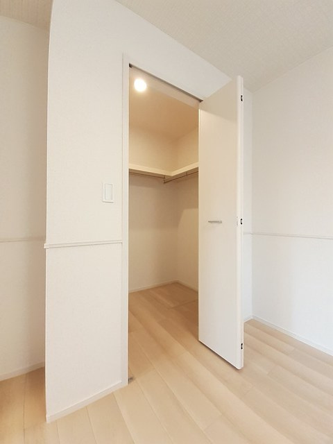 コリーヌ・ヴェルトⅡの収納