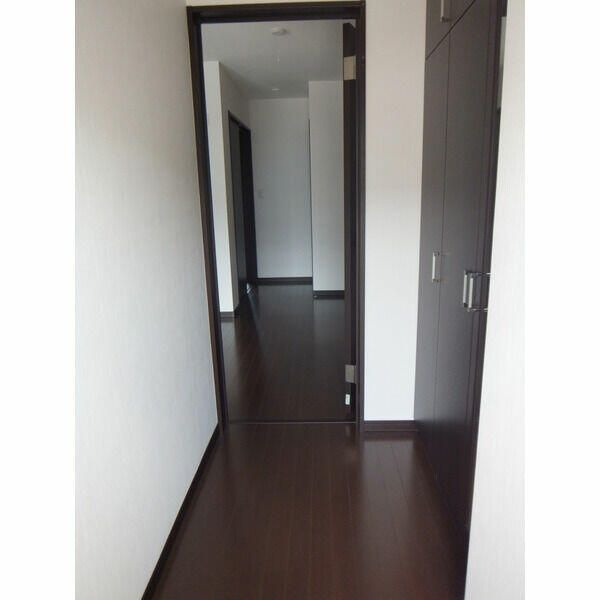 クロバ－ハイツＡ棟のその他