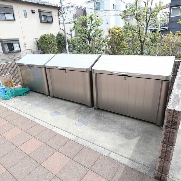 クロバ－ハイツＡ棟の設備